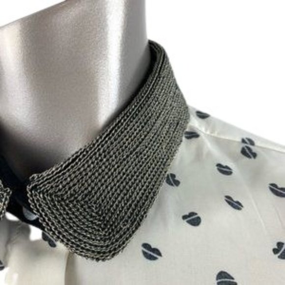 ANTHROPOLOGIE | Maison Scotch Lips Button Up Shirt - Picture 5 of 7